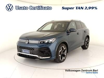 Volkswagen Tiguan 2.0 tdi r-line 150cv dsg Blu/Azzurro usata Bari