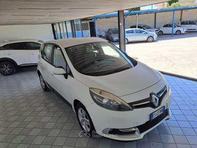 Renault Scénic 1.5 dci autocarro n1 usata Giugliano in Campania