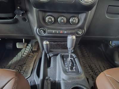 Jeep Wrangler 2.8 crd Sahara auto E6 Grigio usata Teglio