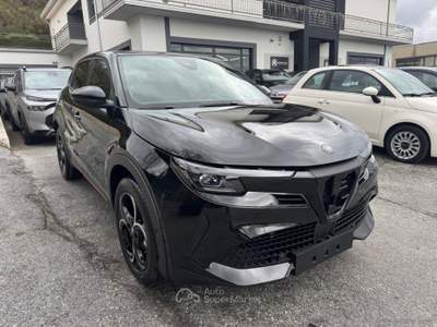 Alfa Romeo Junior Junior 1.2 145 CV Hybrid eDCT6 Speciale Nero usata Agnone