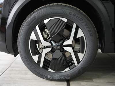 Peugeot 2008 Hybrid 145 e-DCS6 GT+Tetto apribile Nero usata Pozzuoli