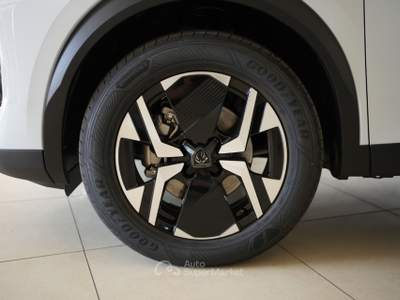 Peugeot 2008 Hybrid 145 e-DCS6 GT+Tetto apribile Oro usata Pozzuoli