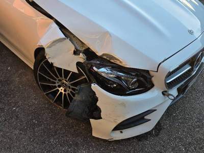 Mercedes-Benz Classe E incidentata  Bianco usata Gavardo