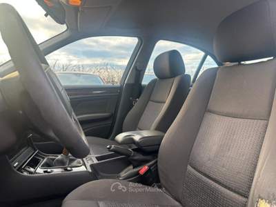 BMW Serie 3 318i i (2.0) cat 4 porte Futura Nero usata Oderzo