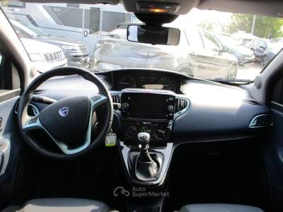 Lancia Ypsilon 1.0 Hybrid Gold - CarPlay/Sensori Grigio usata Mogliano Veneto