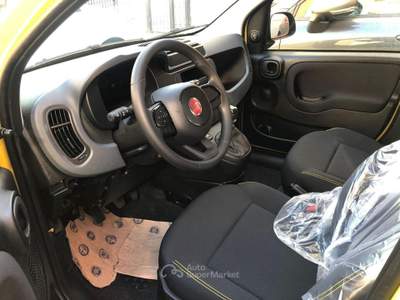 Fiat Pandina 1.0 FireFly 65cv S&S 6m Hybrid Pop Giallo usata Novara