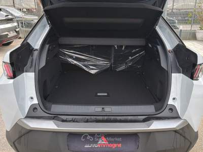 Peugeot 3008 3008 Hybrid 145 e-DCS6 Allure Bianco usata Cercola