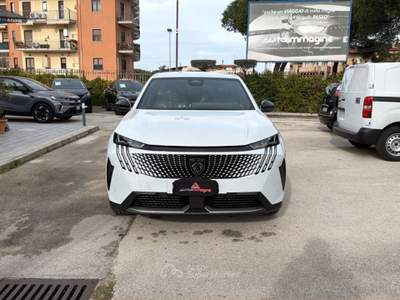 Peugeot 3008 3008 Hybrid 145 e-DCS6 Allure Bianco usata Cercola