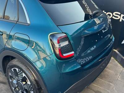 Fiat 600 600 Hybrid 110 CV DCT MHEV La Prima #sedriscaldati Blu/Azzurro usata Spinea