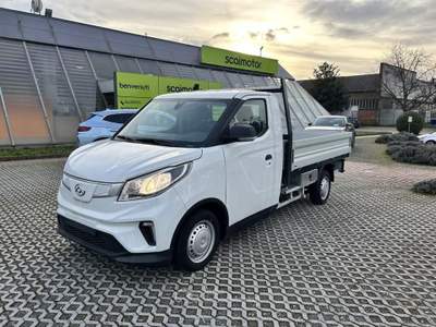 Maxus eDeliver3 3 122cv 50.2kWh cab Bianco usata Parma
