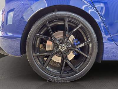Volkswagen Golf Golf VIII  2.0 tsi R 20 Years 4motion 333cv dsg Blu/Azzurro usata Giussano