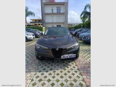Alfa Romeo Stelvio Stelvio 2.2 T.diesel 210 CV AT8 Q4 Exec. Nero usata Cimitile