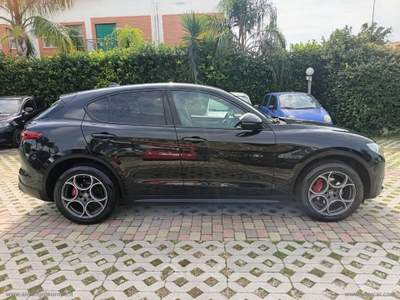 Alfa Romeo Stelvio Stelvio 2.2 T.diesel 210 CV AT8 Q4 Exec. Nero usata Cimitile