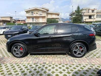 Alfa Romeo Stelvio Stelvio 2.2 T.diesel 210 CV AT8 Q4 Exec. Nero usata Cimitile