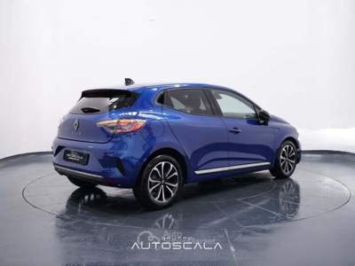 Renault Clio 1.0 TCe 90cv 5 porte Techno Blu/Azzurro usata Nola