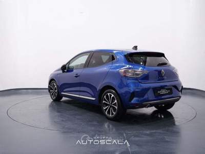 Renault Clio 1.0 TCe 90cv 5 porte Techno Blu/Azzurro usata Nola