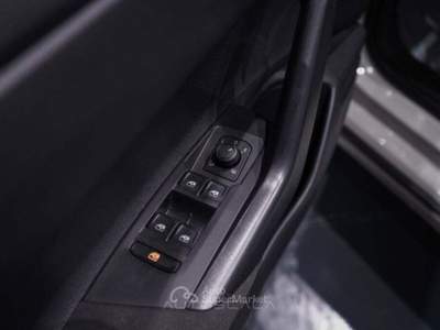 Volkswagen Taigo 1.0 TSI 110 CV Life Grigio usata Nola