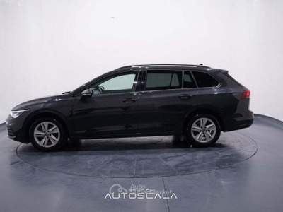 Volkswagen Golf Variant 1.5 TGI 130cv Metano Life Grigio usata Nola