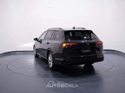 Volkswagen Golf Variant 1.5 TGI 130cv Metano Life Grigio usata Nola