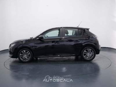 Peugeot 208 1.5 BlueHDi 100cv S&S 5 porte Active Pack Nero usata Nola