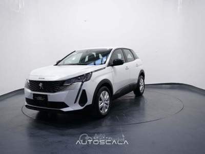 Peugeot 3008 1.2 PureTech Turbo 130cv S&S Active Pack Bianco usata Nola