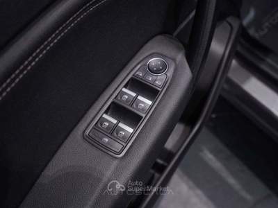 Renault Captur 1.0 TCe 90cv Techno Grigio usata Nola