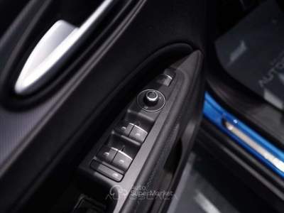 Alfa Romeo Stelvio 2.2 Turbodiesel 160 CV AT8 RWD Sprint Blu/Azzurro usata Nola