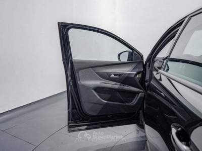 Peugeot 5008 1.2 PureTech 130cv GPL S&S Active Pack Nero usata Nola