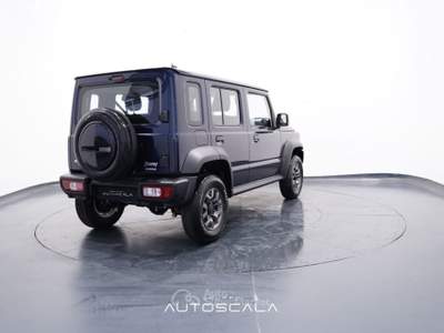 Suzuki Jimny 1.5 102cv 5 Porte 4 Posti A/T Cambio Automatico Blu/Azzurro usata Nola