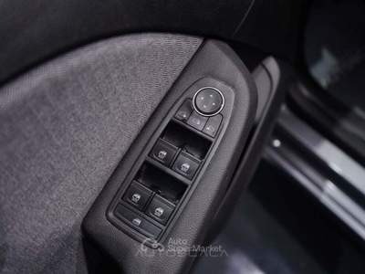 Renault Clio 1.0 TCe 90cv 5 porte Techno Grigio usata Nola