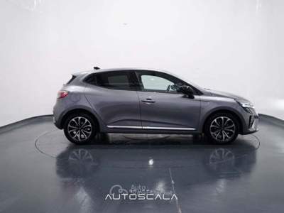 Renault Clio 1.0 TCe 90cv 5 porte Techno Grigio usata Nola