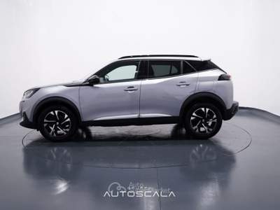 Peugeot 2008 1.2 PureTech 130cv S&S Allure Grigio usata Nola