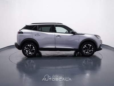 Peugeot 2008 1.2 PureTech 130cv S&S Allure Grigio usata Nola