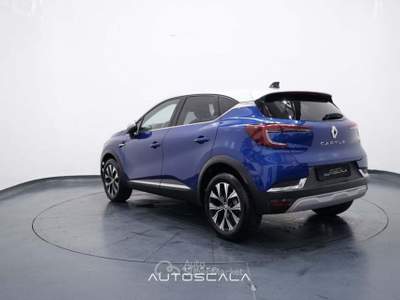 Renault Captur 1.0 TCe 90cv Techno Grigio usata Nola
