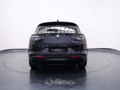 Alfa Romeo Stelvio 2.2 Turbodiesel 160 CV AT8 RWD Sprint Nero usata Nola