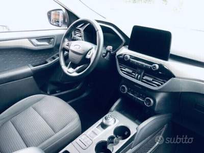 Ford Kuga 120CV AUTOM- NAVI-TELECAM-TITANIUM Bianco usata Isernia