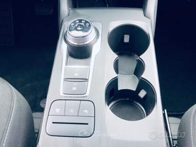 Ford Kuga 120CV AUTOM- NAVI-TELECAM-TITANIUM Bianco usata Isernia