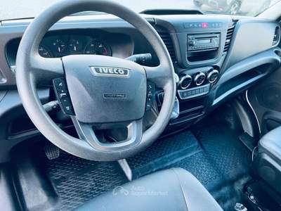 Iveco Daily 35C16 3.0 RIBALTABILE DOPPIA CAB 6 POS Bianco usata Isernia