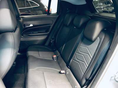 Jeep Avenger 100 CV ALTITUDE Grigio usata Isernia