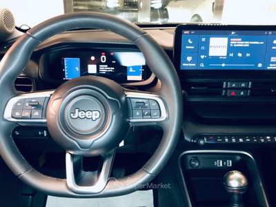 Jeep Avenger 100 CV ALTITUDE Grigio usata Isernia
