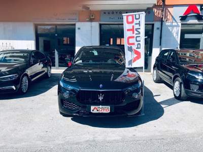 Maserati Levante Diesel 275 CV AWD Gransport Nero usata Isernia