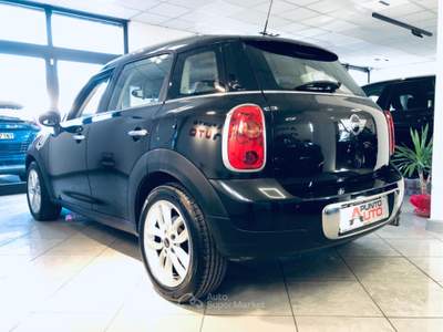 MINI Cooper D Countryman 1.6 90CV NEOPATENTATI Nero usata Isernia