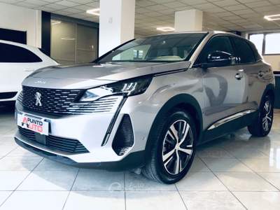Peugeot 3008 1.5 HDI ALLURE PELLE-TELECAMERA Grigio usata Isernia