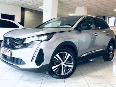 Peugeot 3008 1.5 HDI ALLURE PELLE-TELECAMERA Grigio usata Isernia