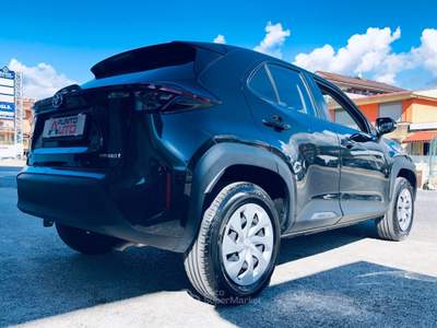 Toyota Yaris Cross 5p.carplary telecame Nero usata Isernia