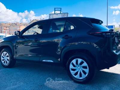 Toyota Yaris Cross 5p.carplary telecame Nero usata Isernia