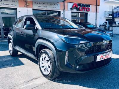 Toyota Yaris Cross 5p.carplary telecame Nero usata Isernia