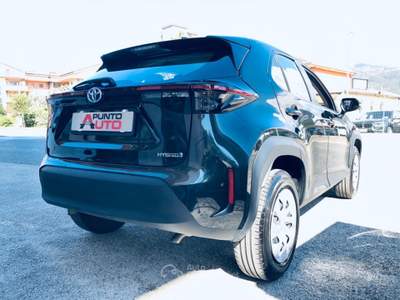 Toyota Yaris Cross 5p.carplary telecame Nero usata Isernia