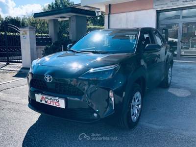 Toyota Yaris Cross 5p.carplary telecame Nero usata Isernia