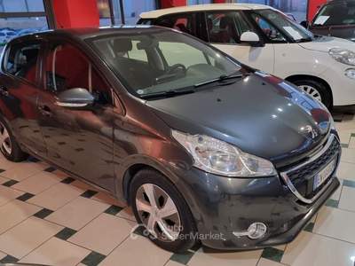 Peugeot 208 5 porte Active Grigio usata Bisceglie